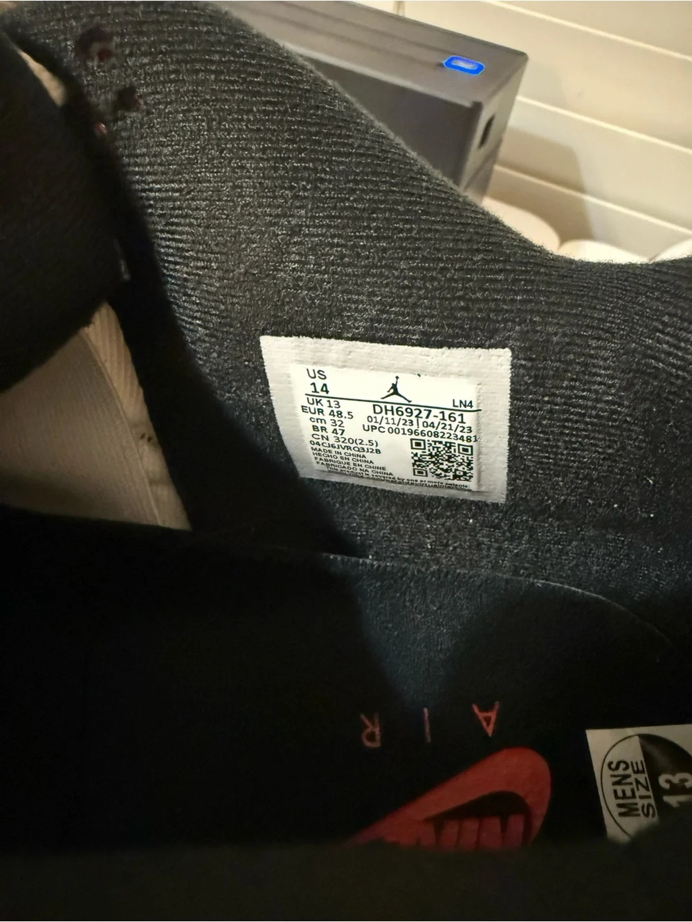Jordan retro silhouette
